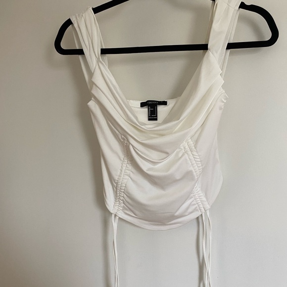 Crop Top - Picture 2 of 4